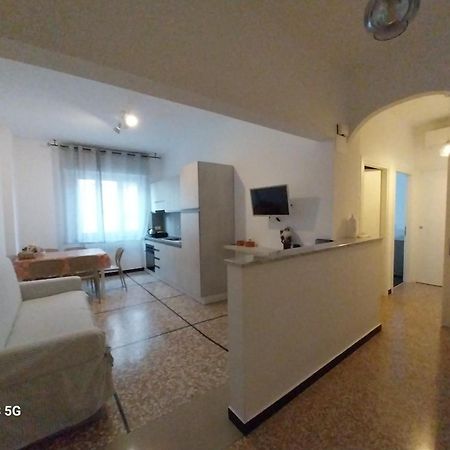 Ferienwohnung A Casa Di Anna Finale Ligure Exterior foto